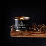 Candler Dedov batoh - Sójová sviečka 140g, drevený knôt – Obrázok 2