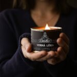 Candler Verná líška - Sójová sviečka 140g, drevený knôt – Obrázok 2